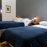 هوستال إل كيه